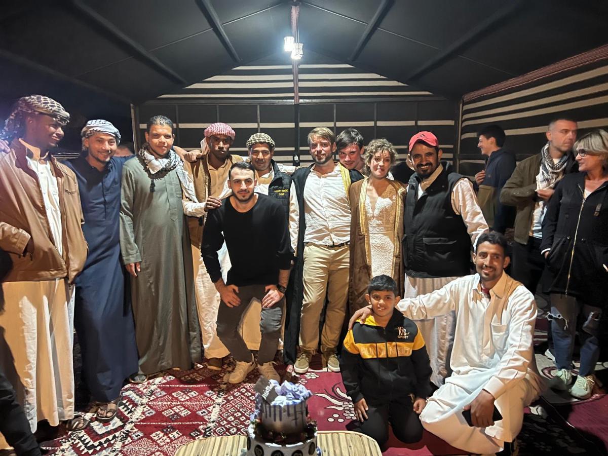 Moon Magic Valley Apartment Wadi Rum Luaran gambar