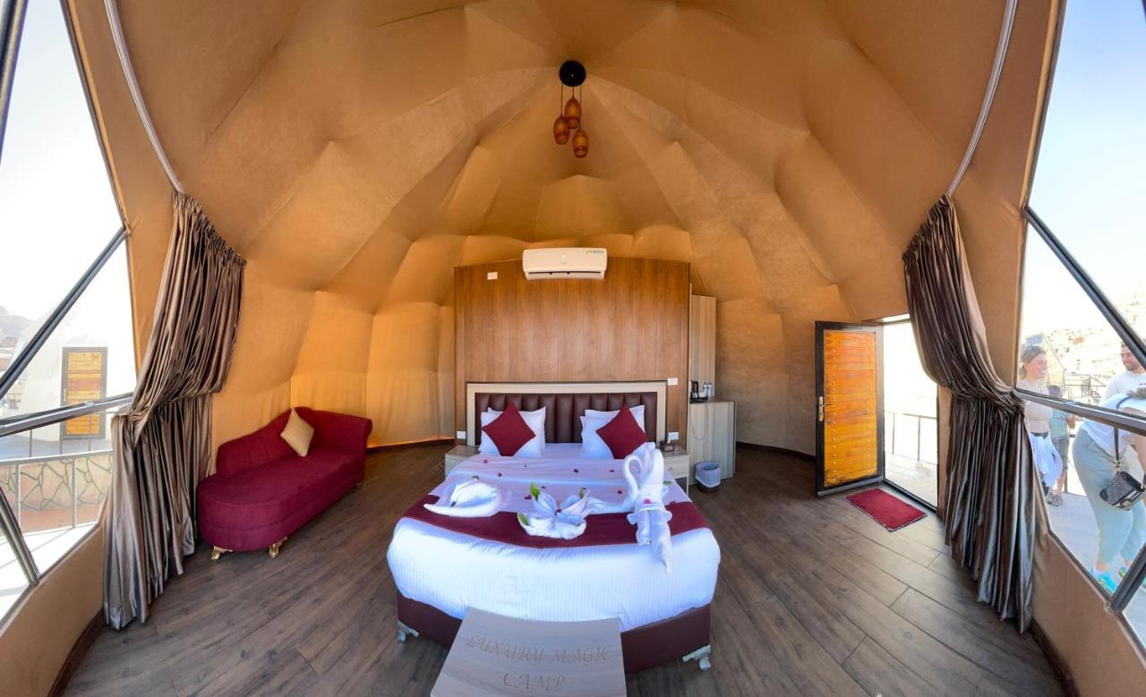 Moon Magic Valley Apartment Wadi Rum Luaran gambar