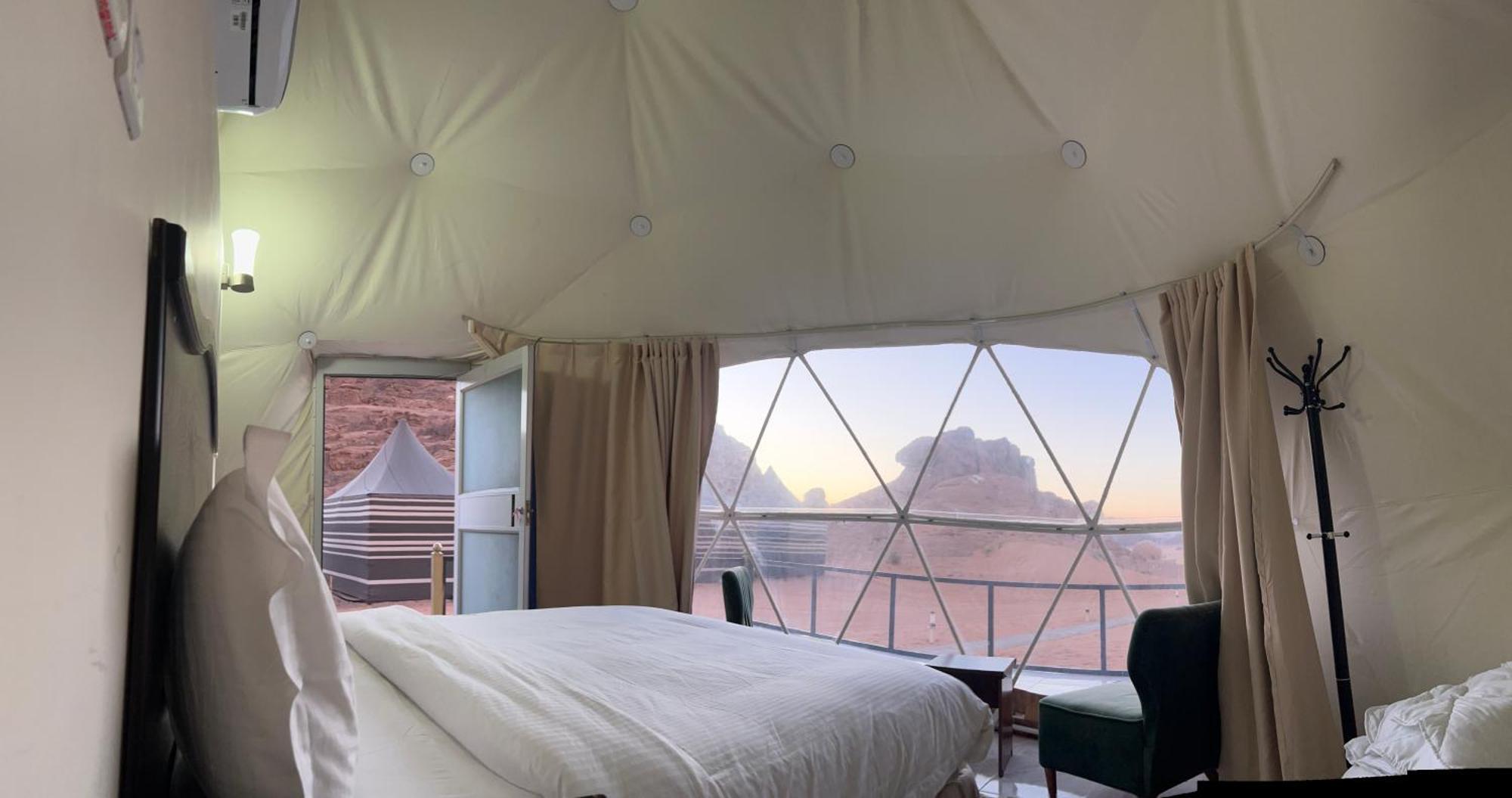 Moon Magic Valley Apartment Wadi Rum Luaran gambar