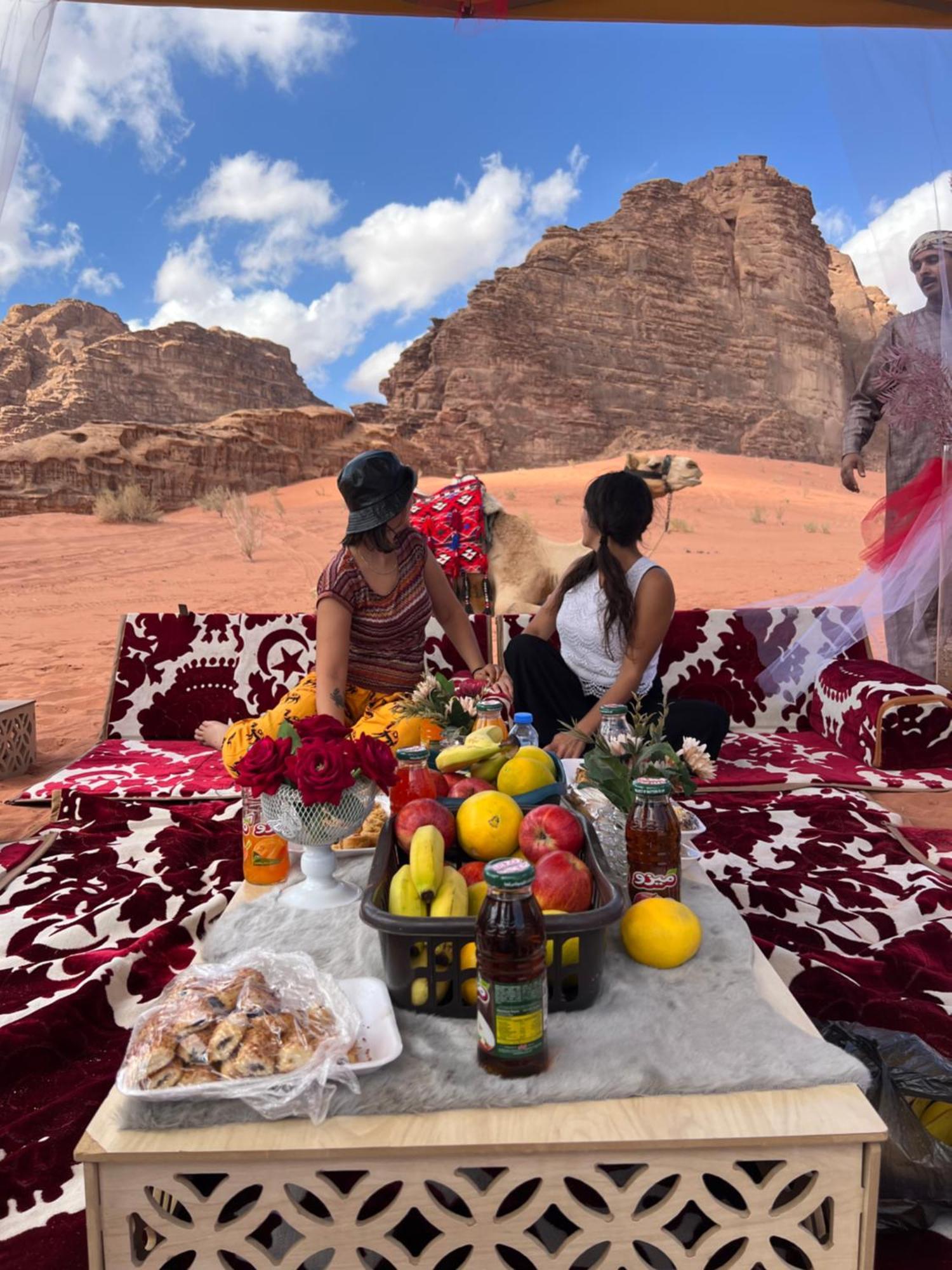 Moon Magic Valley Apartment Wadi Rum Luaran gambar