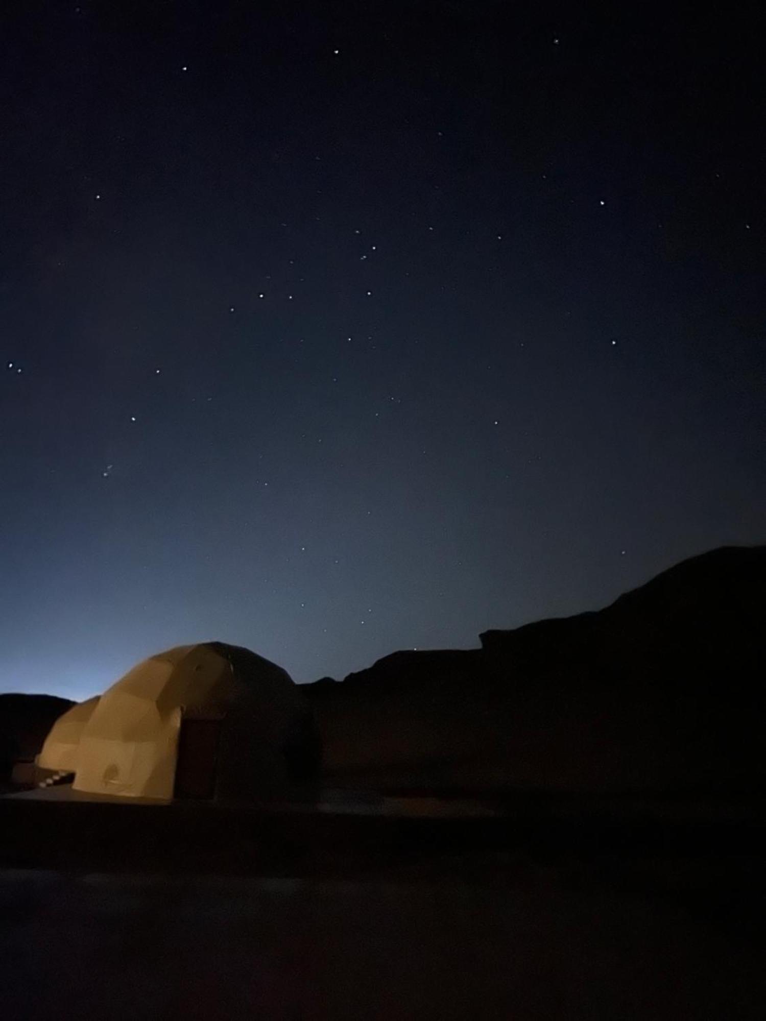 Moon Magic Valley Apartment Wadi Rum Luaran gambar