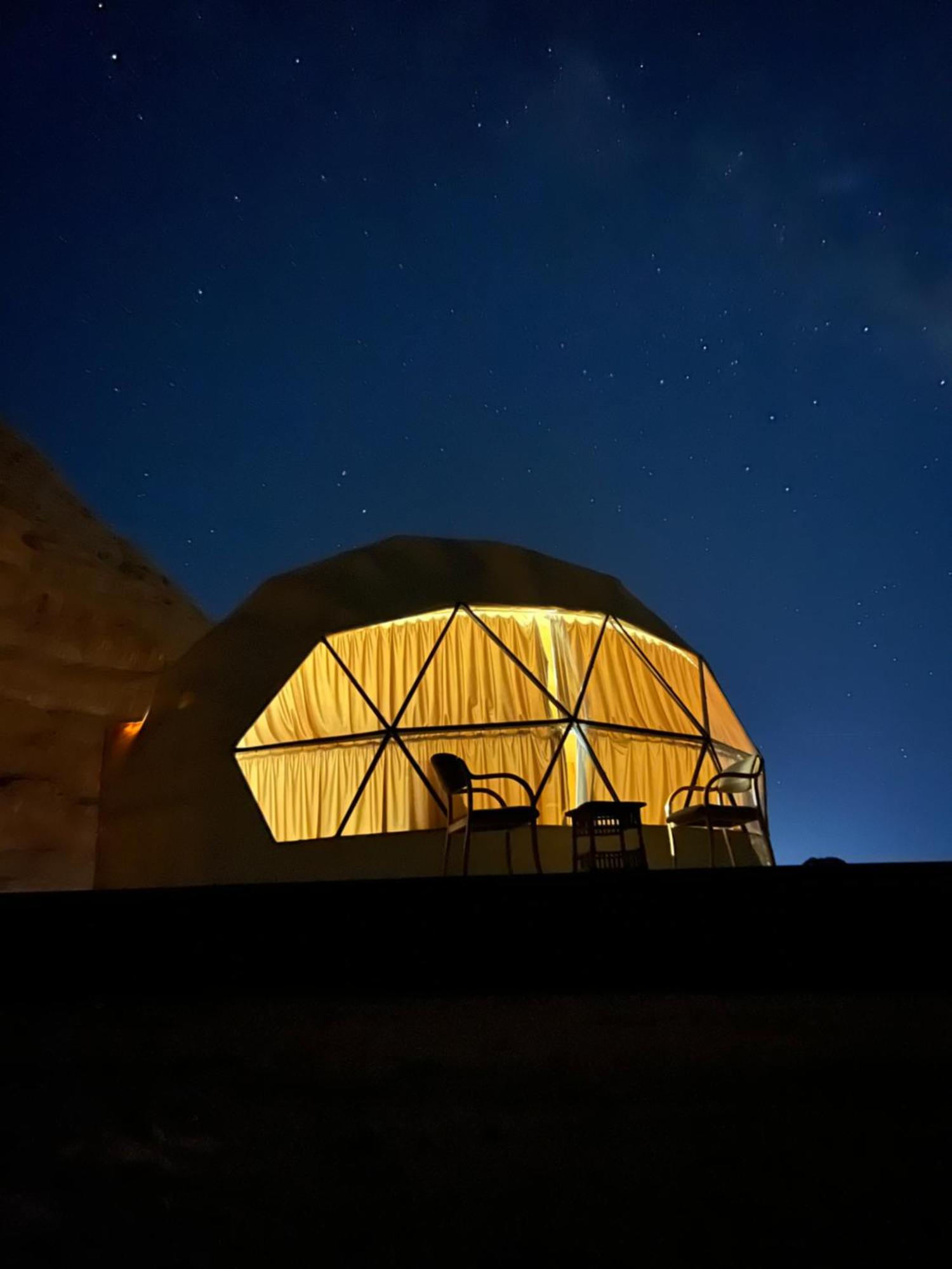 Moon Magic Valley Apartment Wadi Rum Luaran gambar