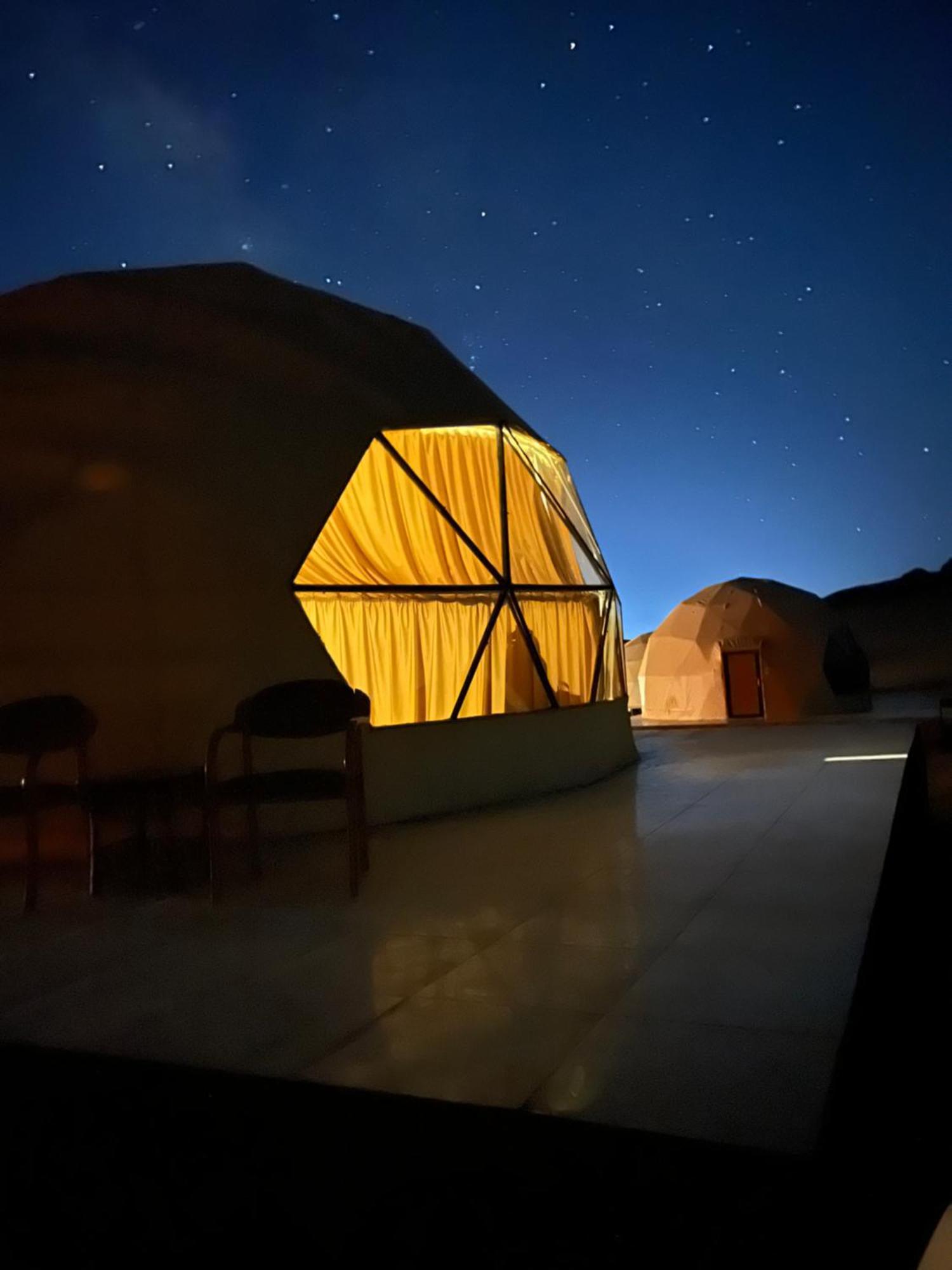 Moon Magic Valley Apartment Wadi Rum Luaran gambar